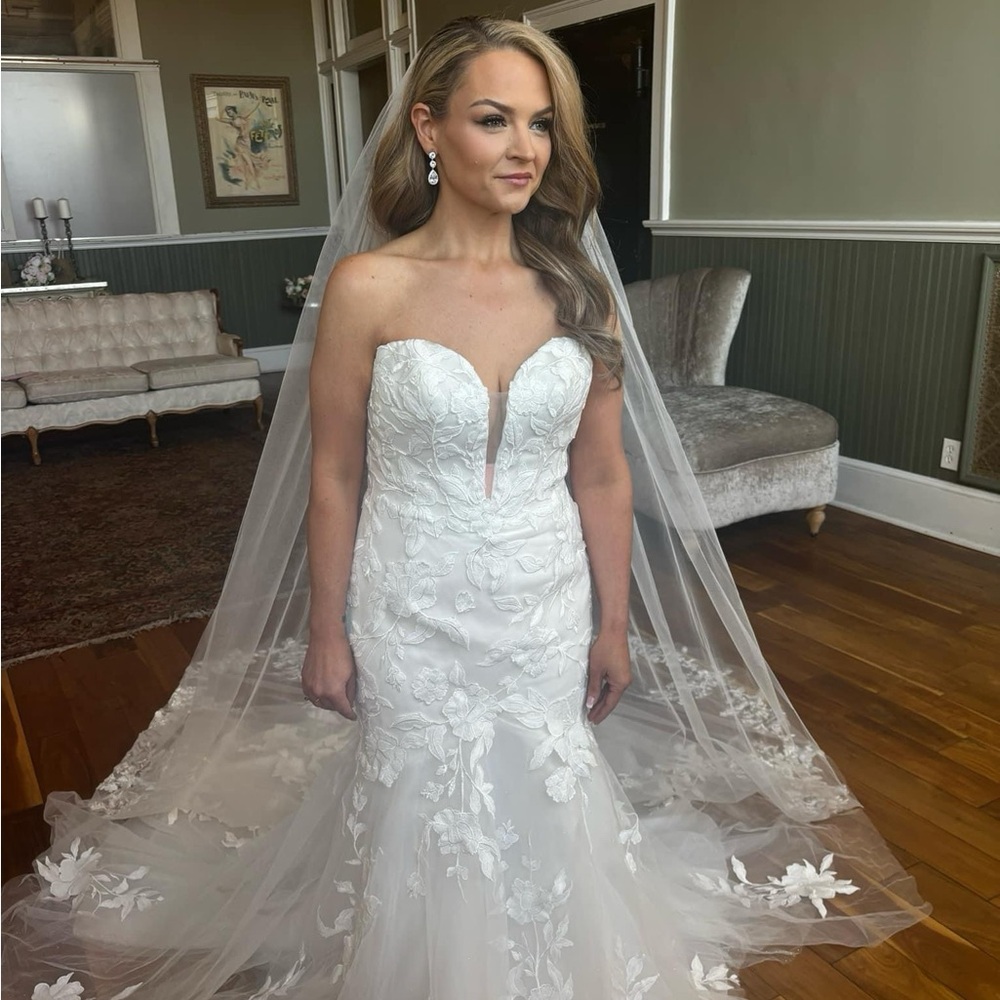 Maggie Sottero Hattie All-Ivory Mermaid Wedding Dress Petite Length